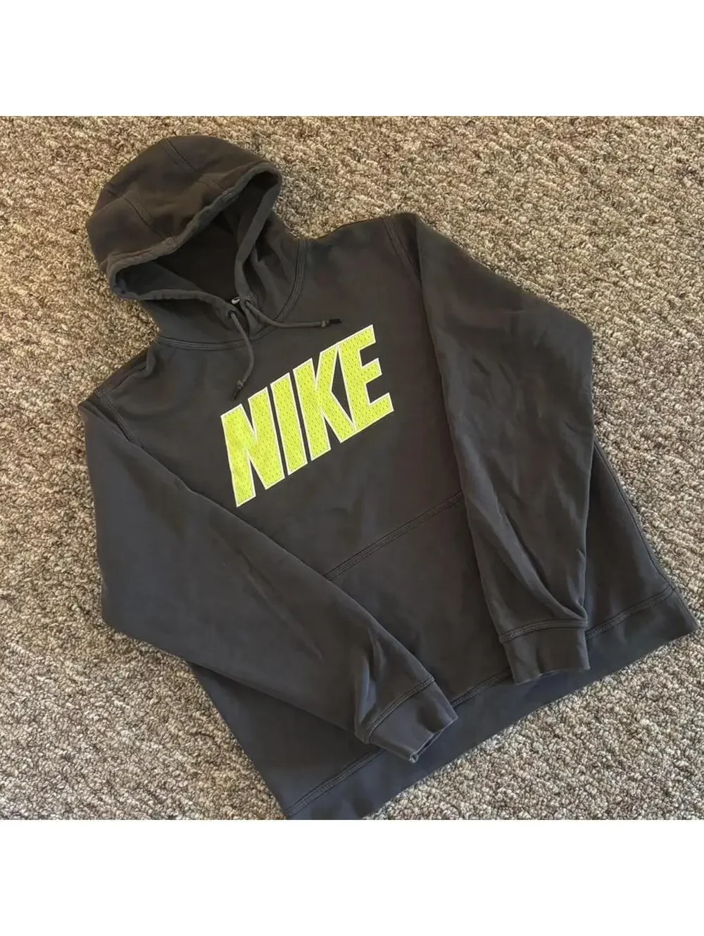 Men’s Nike Hoodie Gray Yellow/Green Logo Size Extra Large XL